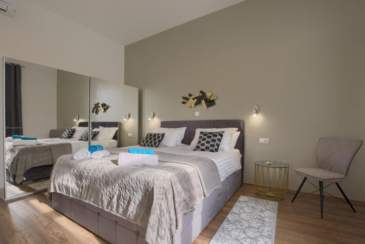 Pasko Properties Rental Пула Экстерьер фото
