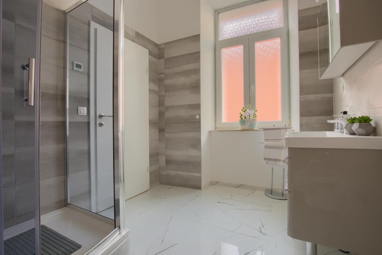 Pasko Properties Rental Пула Экстерьер фото