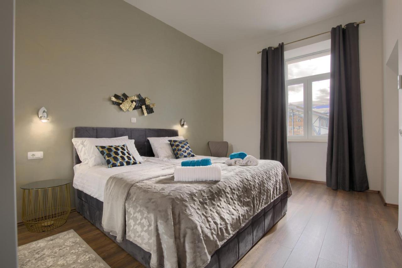 Pasko Properties Rental Пула Экстерьер фото