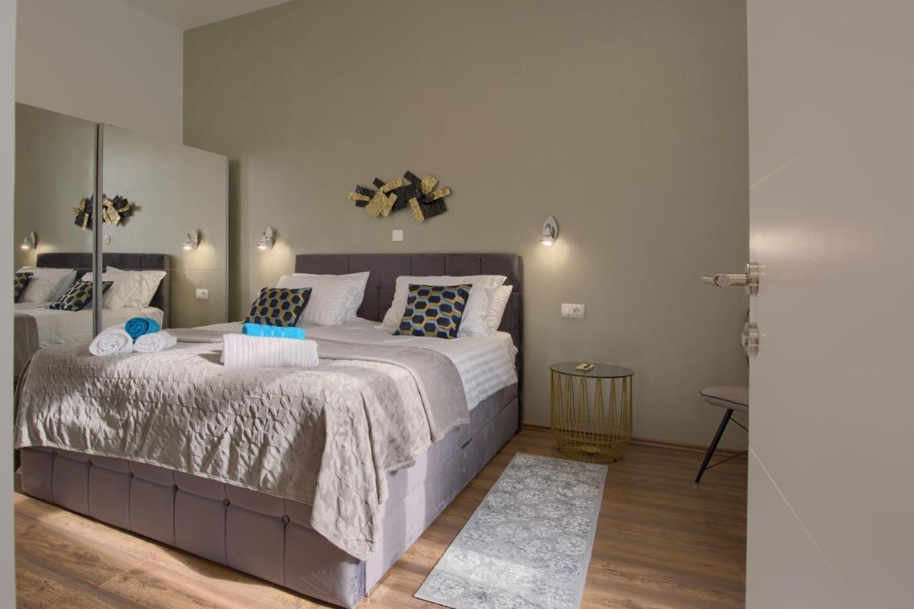 Pasko Properties Rental Пула Экстерьер фото